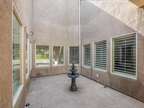 Exterior - Undisclosed, Clovis, CA 93619 photo 5 of 6