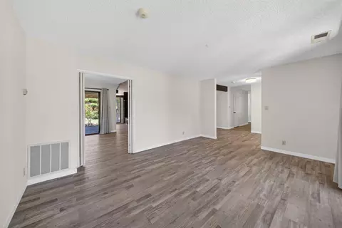 Living - 83 2nd St, Clovis, CA 93612 photo 7 of 10