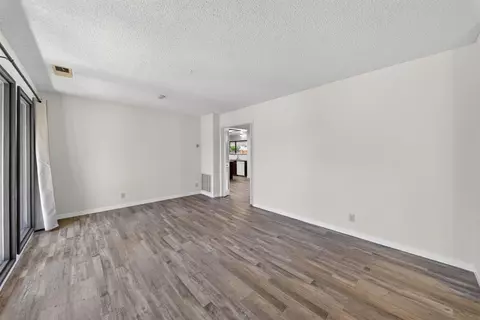 Living - 83 2nd St, Clovis, CA 93612 photo 6 of 10