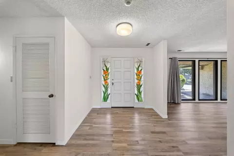 Entry Way - 83 2nd St, Clovis, CA 93612 photo 1 of 1