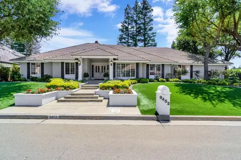 9452 N Madison Ridge Rd, Fresno, CA 93720