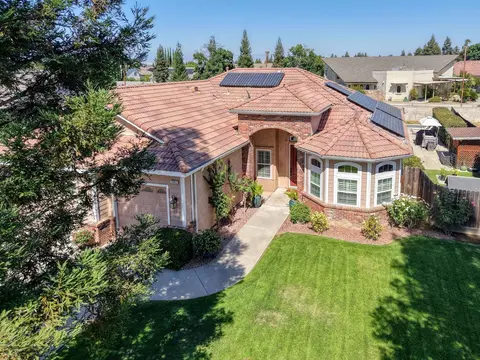 View/Area - 2665 Cypress Ave, Clovis, CA 93611 photo 5 of 5