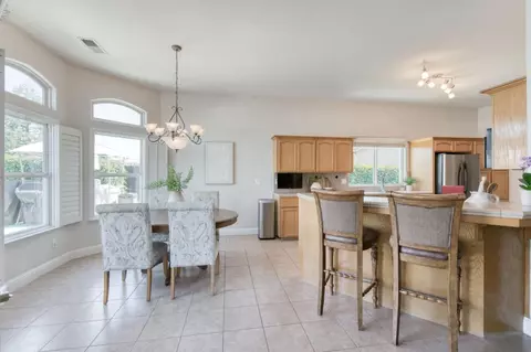 Dining - 2665 Cypress Ave, Clovis, CA 93611 photo 2 of 2