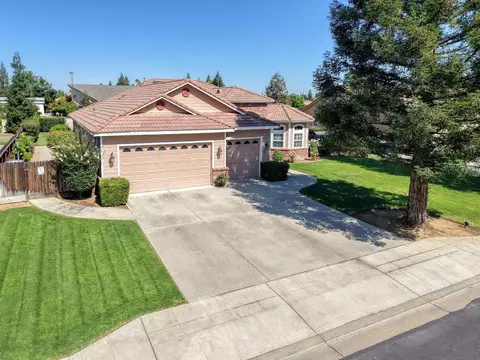 View/Area - 2665 Cypress Ave, Clovis, CA 93611 photo 2 of 5