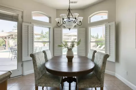Dining - 2665 Cypress Ave, Clovis, CA 93611 photo 1 of 2