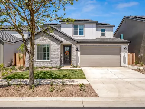 Exterior - 4086 Sagebrush Rd, Madera, CA 93636 photo 2 of 10