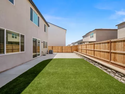 Exterior - 4086 Sagebrush Rd, Madera, CA 93636 photo 6 of 10