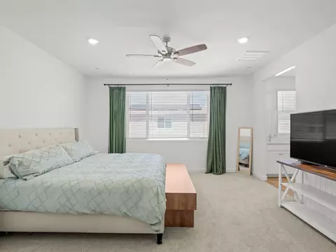 Bedroom - 4086 Sagebrush Rd, Madera, CA 93636 photo 5 of 8