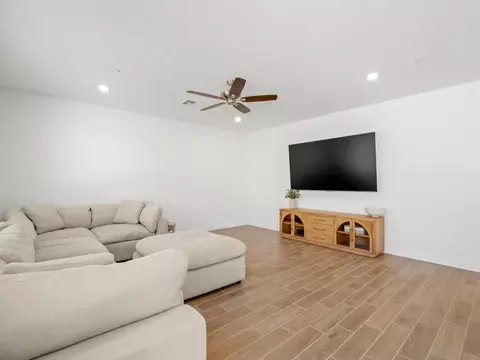 Living - 4086 Sagebrush Rd, Madera, CA 93636 photo 1 of 1