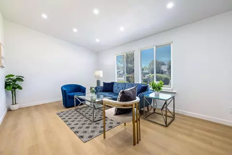 Living - 1468 Morris Ave, Clovis, CA 93611 photo 1 of 10