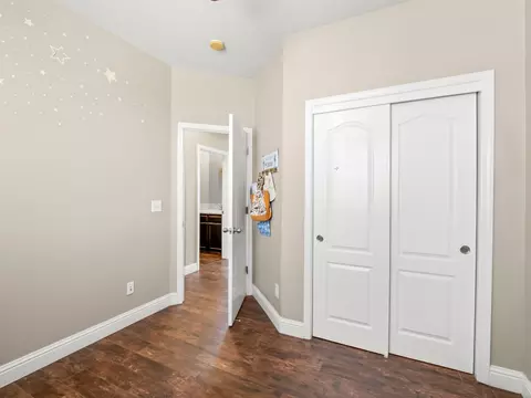 Bedroom - 2686 Robinwood Ave, Clovis, CA 93611 photo 4 of 6