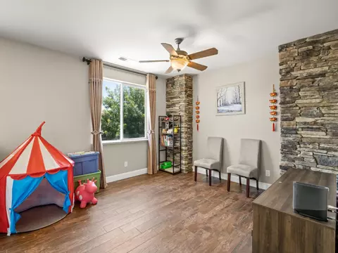 Other - 2686 Robinwood Ave, Clovis, CA 93611 photo 5 of 9