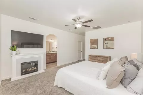 Other - 6068 E Laurel Ave, Fresno, CA 93727 photo 4 of 13