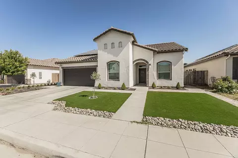 Exterior - 6068 E Laurel Ave, Fresno, CA 93727 photo 2 of 7