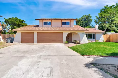 5178 E Woodward Ave, Fresno, CA 93727