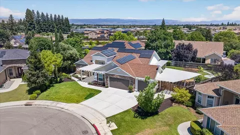 View/Area - 103 W Polson Ave, Clovis, CA 93612 photo 2 of 11