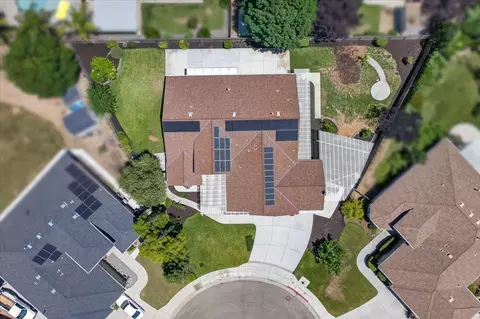 View/Area - 103 W Polson Ave, Clovis, CA 93612 photo 10 of 11