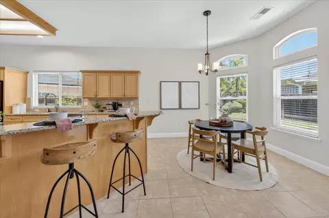 Dining - 103 W Polson Ave, Clovis, CA 93612 photo 4 of 5
