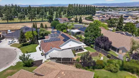 View/Area - 103 W Polson Ave, Clovis, CA 93612 photo 3 of 11