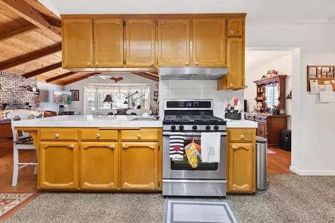 Kitchen - 46250 Brookside Rd, Miramonte, CA 93641 photo 2 of 5