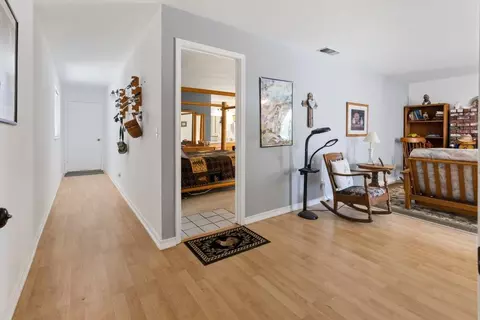 Entry Way - 46250 Brookside Rd, Miramonte, CA 93641 photo 1 of 1