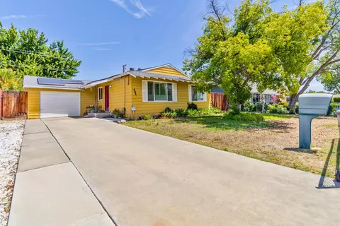 434 Cornell Ave, Coalinga, CA 93210