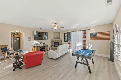 Other - 85 N Fairfax Ave, Clovis, CA 93612 photo 3 of 7