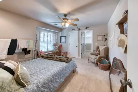 Bedroom - 8584 N Madsen Ave, Clovis, CA 93619 photo 1 of 8