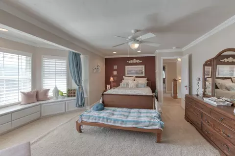 Bedroom - 8584 N Madsen Ave, Clovis, CA 93619 photo 4 of 8