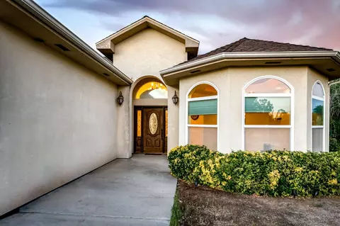 Exterior - 8584 N Madsen Ave, Clovis, CA 93619 photo 33 of 34