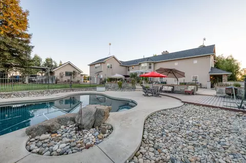 Other - 8584 N Madsen Ave, Clovis, CA 93619 photo 1 of 5