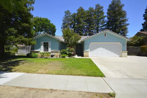 6112 N Tamera Ave, Fresno, CA 93711