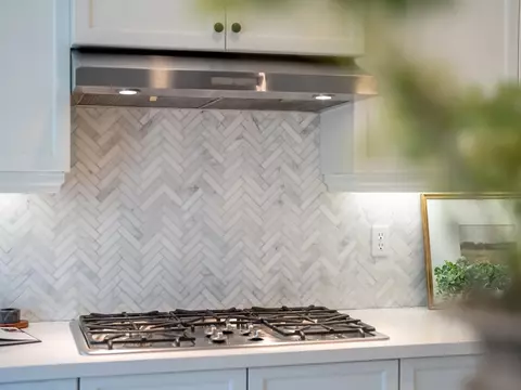 Kitchen - 1970 N Langley, Clovis, CA 93619 photo 7 of 7