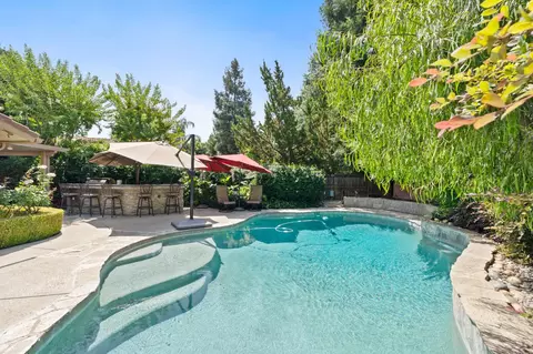 Exterior - 1978 Gibson Ave, Clovis, CA 93611 photo 24 of 30