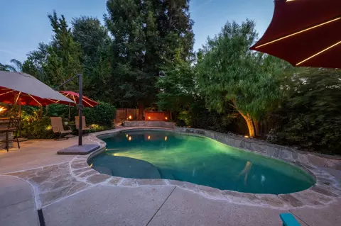 Exterior - 1978 Gibson Ave, Clovis, CA 93611 photo 9 of 30