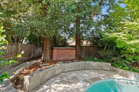 Exterior - 1978 Gibson Ave, Clovis, CA 93611 photo 26 of 30