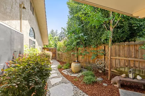 Exterior - 1978 Gibson Ave, Clovis, CA 93611 photo 20 of 30