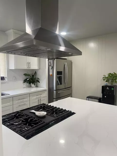 Kitchen - 35 Linda Ln, Lemoore, CA 93245 photo 3 of 4