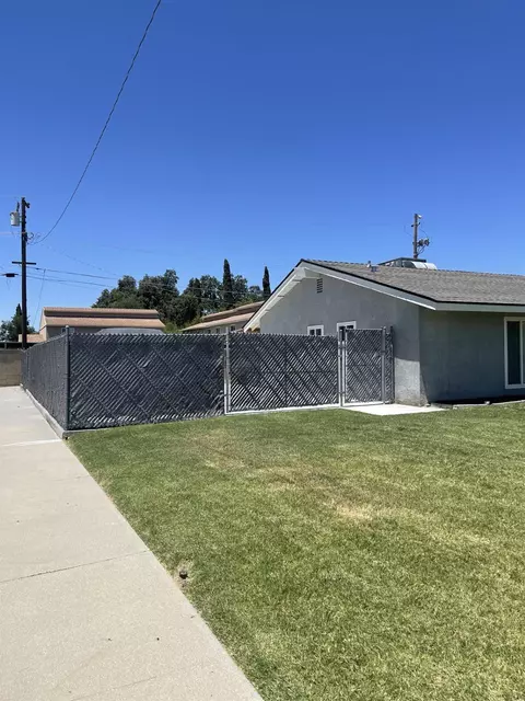 Exterior - 35 Linda Ln, Lemoore, CA 93245 photo 2 of 3