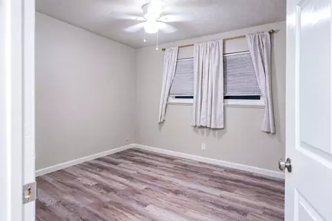 Bedroom - 35 Linda Ln, Lemoore, CA 93245 photo 4 of 5