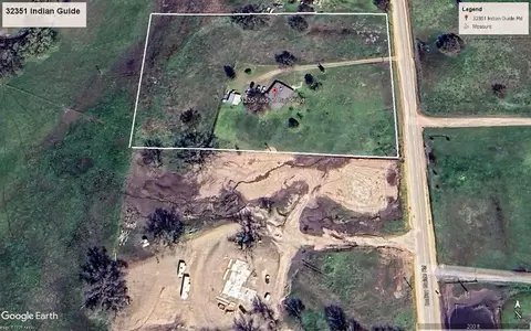 32351 Indian Guide Rd, Yokuts Valley, CA 93675