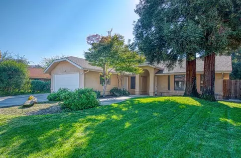 1653 E Cole Ave, Fresno, CA 93720