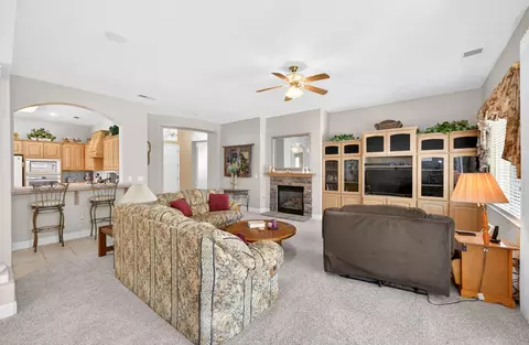 Living - 2330 Deauville Cir, Clovis, CA 93619 photo 2 of 2