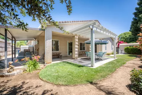Exterior - 2330 Deauville Cir, Clovis, CA 93619 photo 15 of 15