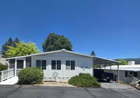 39678 Road 425b #45, Oakhurst, CA 93644
