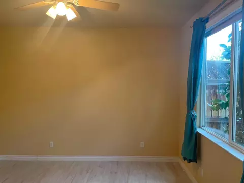 Living - 3724 Heritage Ln, Clovis, CA 93619 photo 5 of 5