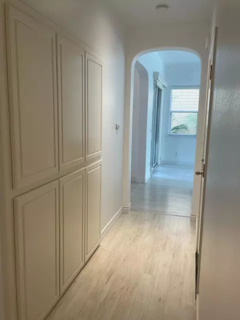 Entry Way - 3724 Heritage Ln, Clovis, CA 93619 photo 2 of 3