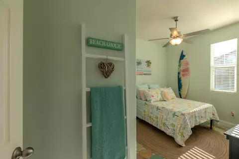 Bedroom - 3456 Descanso Ave, Clovis, CA 93619 photo 1 of 4