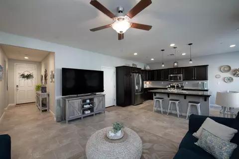 Entry Way - 3456 Descanso Ave, Clovis, CA 93619 photo 4 of 6