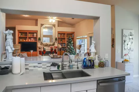 Kitchen - 1984 Rialto Ct, Clovis, CA 93611 photo 3 of 3